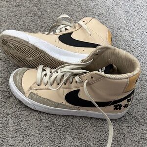Nike Beige High-Top blazers with Black Swoosh and Floral Design